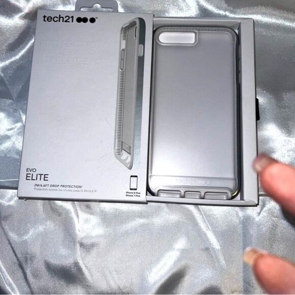 Tech21 and Disney Phone Cases- Gold, Rose Gold, Silver and Winnie the Pooh Lot - Picture 4 of 9